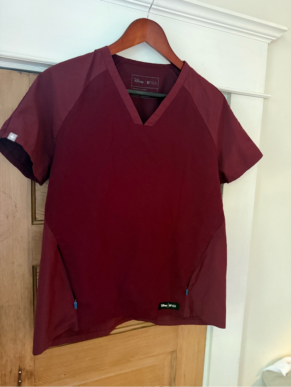 Disney FIGS Men's Short Sleeve V-Neck Scrub Top - Maroon